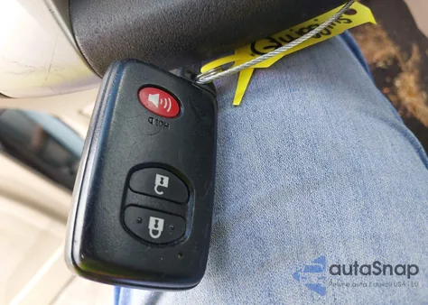 2014 Toyota Prius V Three from USA, damaged, VIN JTDZN3EU7EJ005445